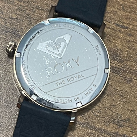 Roxy The Royal Women’s Watch RX 1008BKRG Rose Gold Tone Black Glitter Dial - Picture 4 of 4